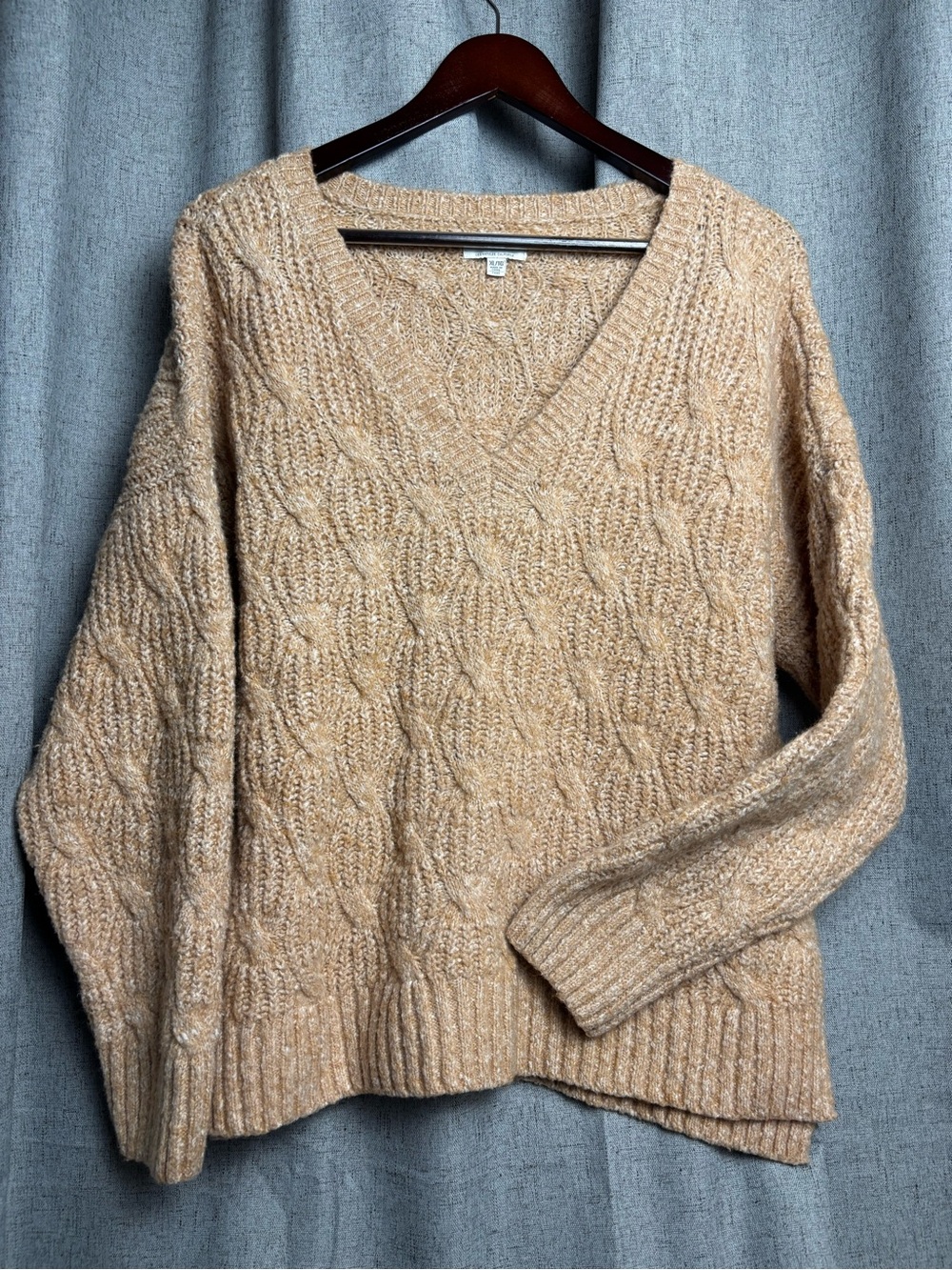 Lucky Brand Textured V-Neck Cable Knit Sweater - Tan